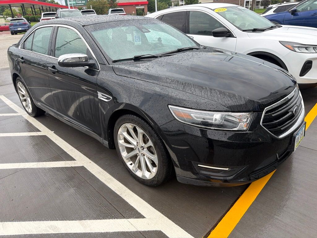 Certified 2017 Ford Taurus Limited Sedan