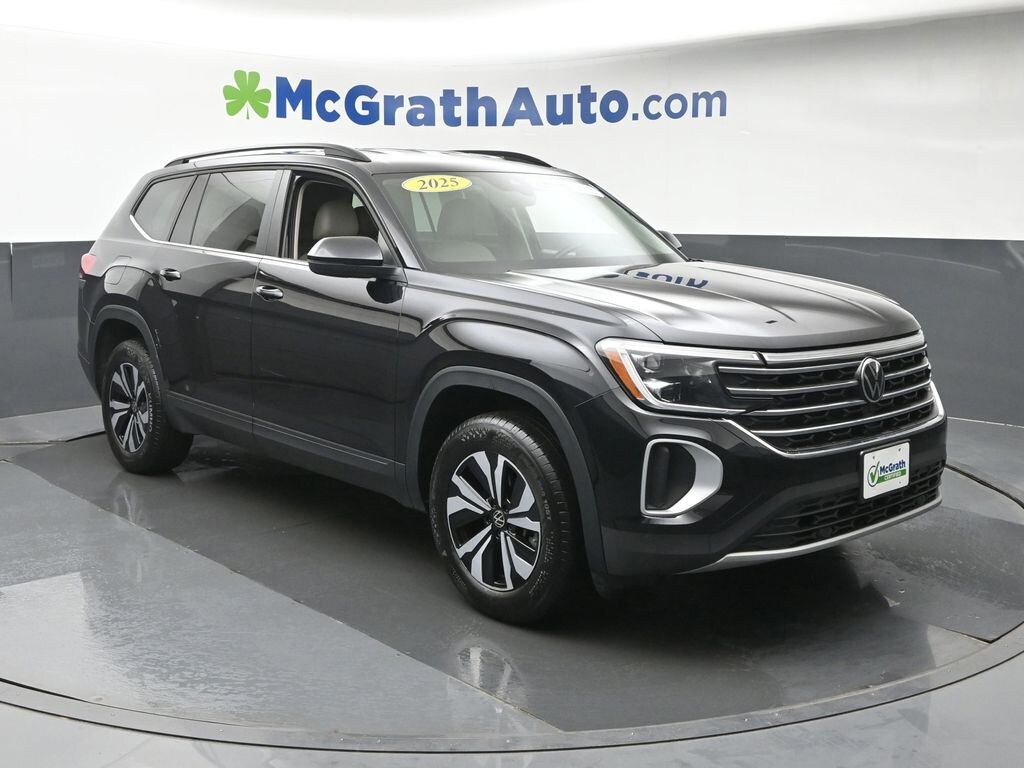 Certified 2025 Volkswagen Atlas 2.0T SE SUV