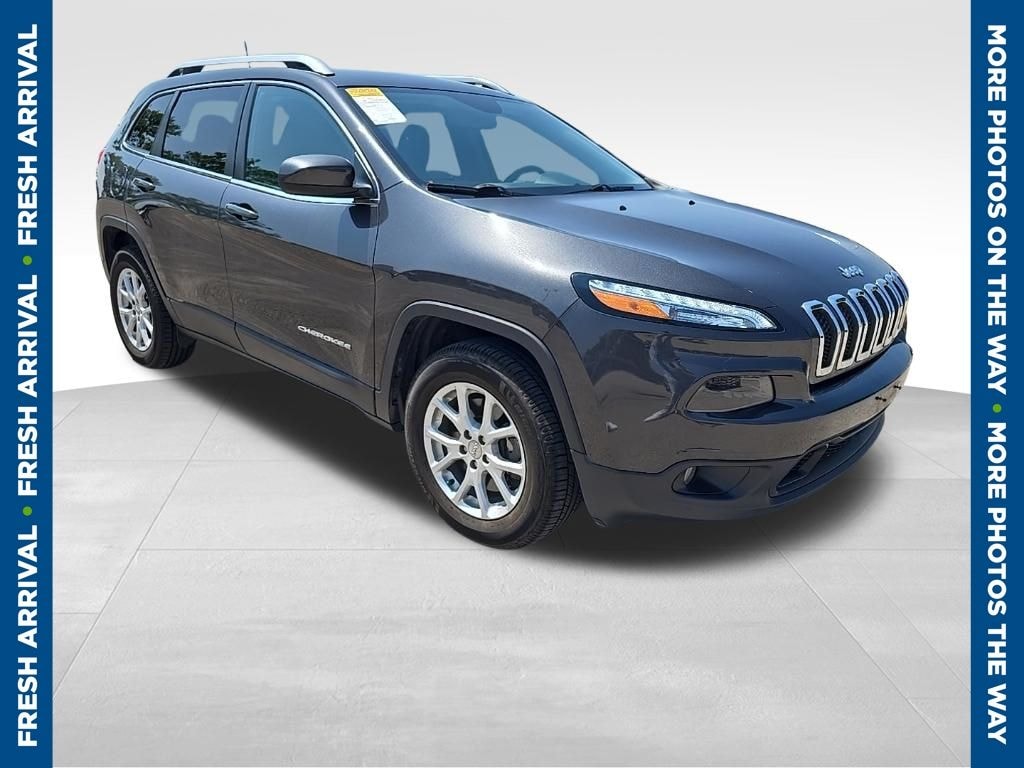 Certified 2016 Jeep Cherokee Latitude SUV