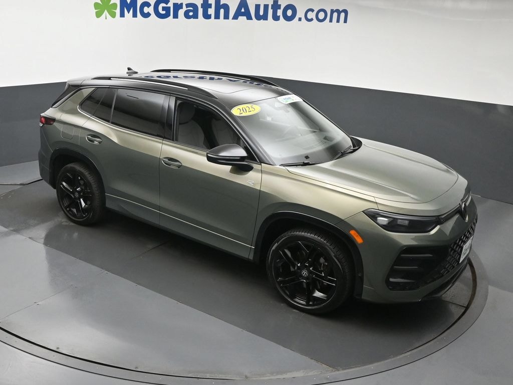 Certified 2025 Volkswagen Tiguan 2.0T SE R-Line Black SUV
