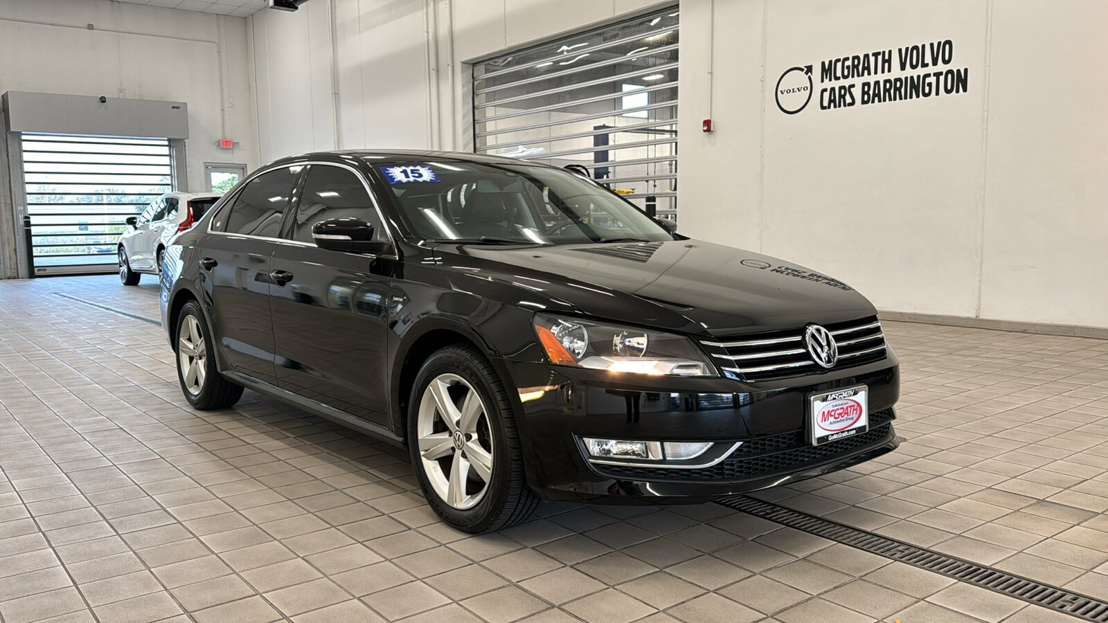 Used 2015 Volkswagen Passat Limited Edition with VIN 1VWAT7A36FC105885 for sale in Barrington, IL