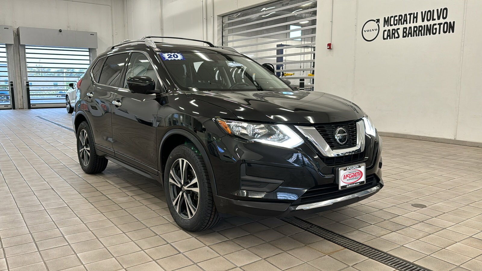 Used 2020 Nissan Rogue SV with VIN JN8AT2MV6LW104186 for sale in Barrington, IL