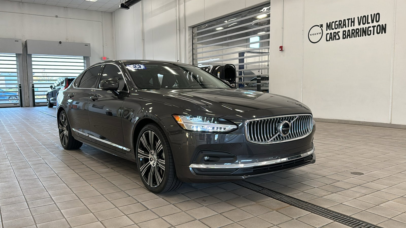 Used 2023 Volvo S90 Plus with VIN LVY062MN2PP348196 for sale in Barrington, IL