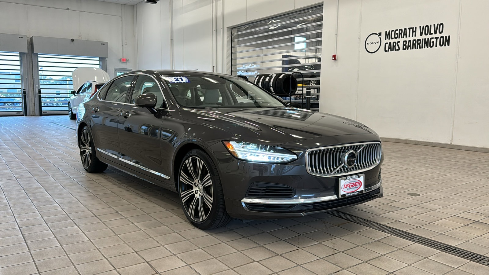 Used 2021 Volvo S90 Inscription with VIN LVYBR0AL5MP196157 for sale in Barrington, IL