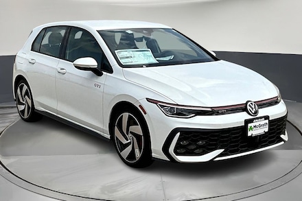 2025 Volkswagen Golf GTI 2.0T S Hatchback