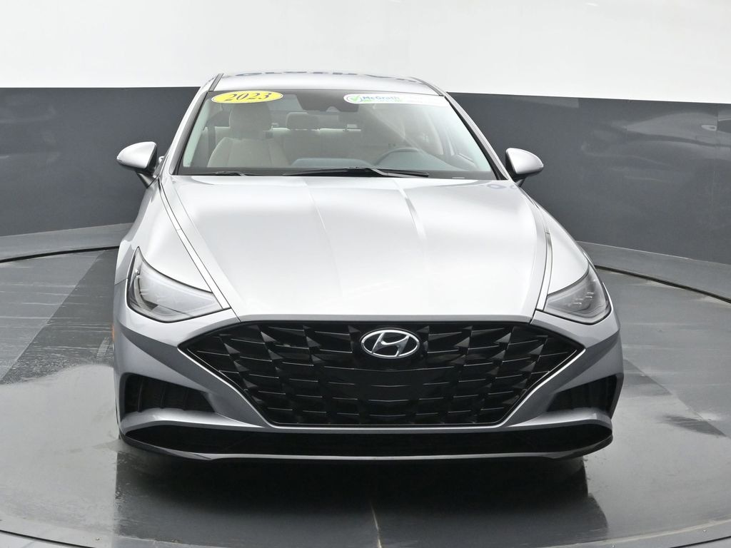 Used 2023 Hyundai Sonata SEL Sedan