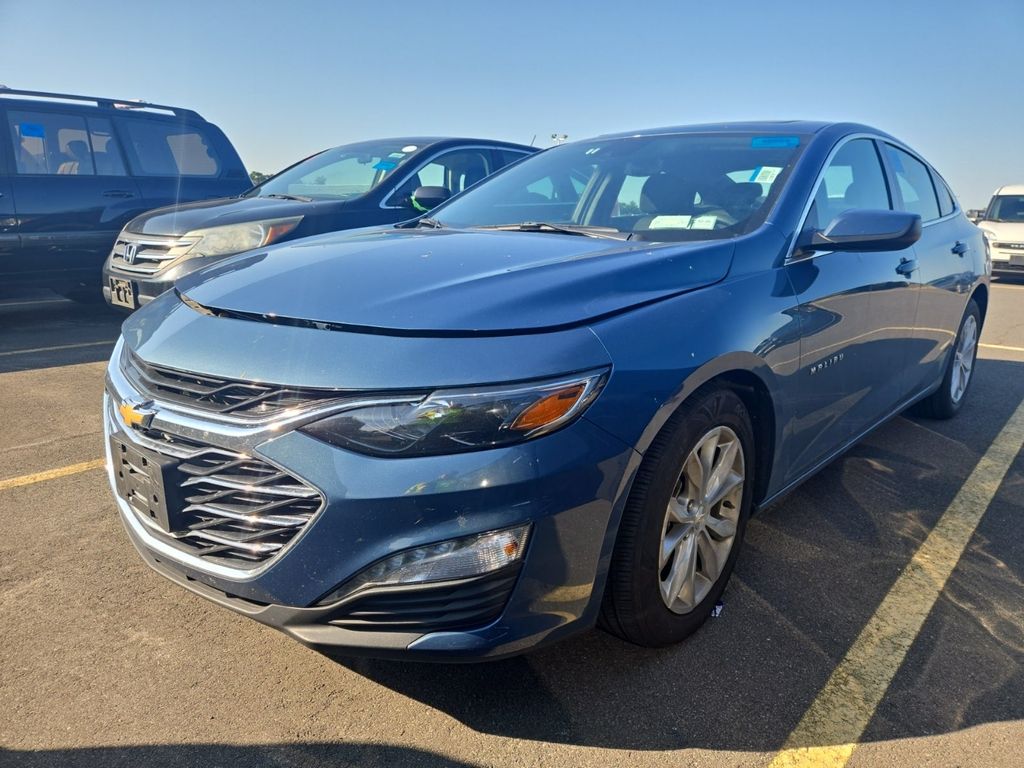 2024 Chevrolet Malibu 1LT photo 4