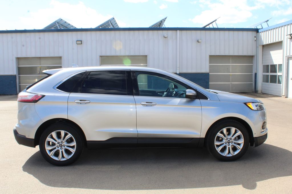 Used 2020 Ford Edge Titanium with VIN 2FMPK3K91LBA60213 for sale in Dubuque, IA