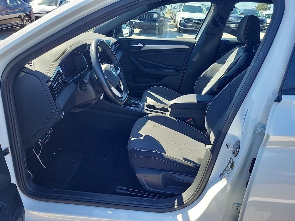 Used 2025 Volkswagen Jetta 1.5T Sport Sedan