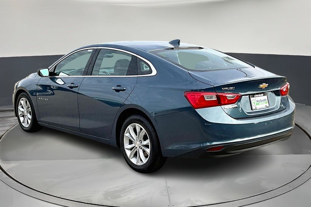 2024 Chevrolet Malibu 1LT photo 4