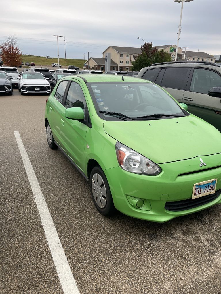 2014 Mitsubishi Mirage DE photo 2