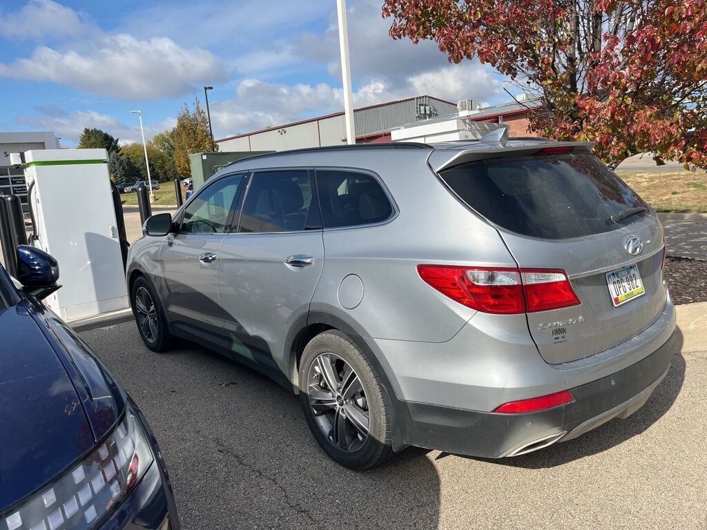 Used 2014 Hyundai Santa Fe GLS SUV