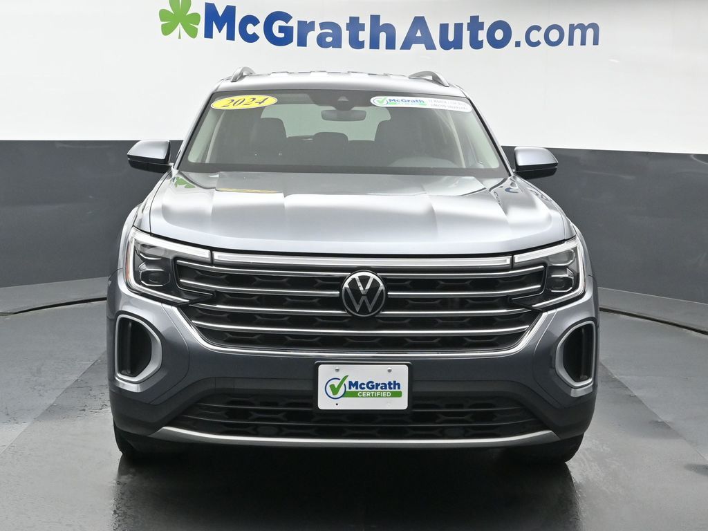 2024 Volkswagen Atlas SE photo 3