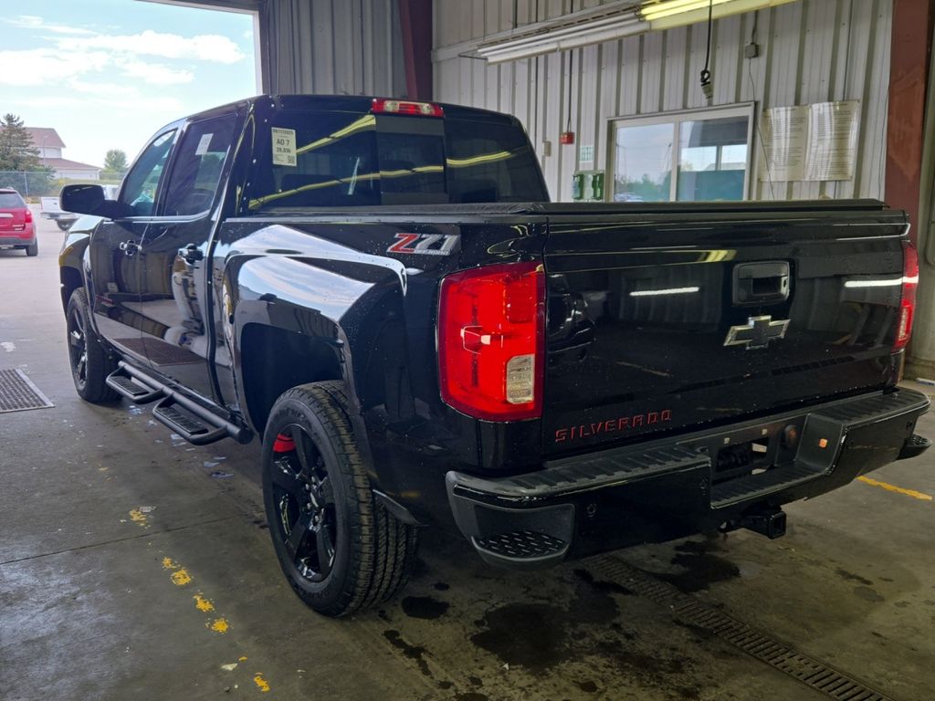2018 Chevrolet Silverado 1500 LTZ photo 2