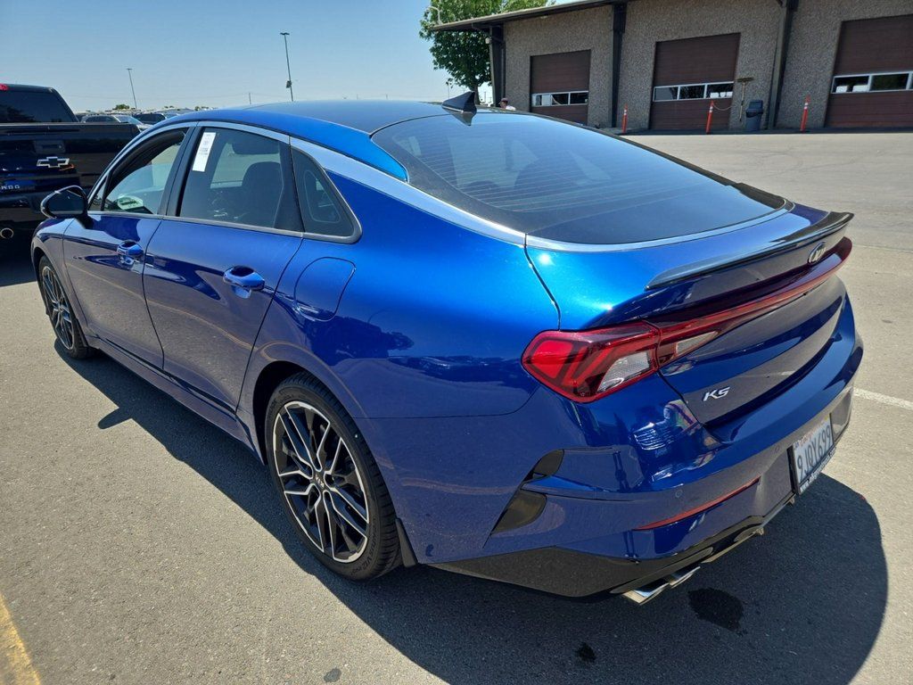 2021 Kia K5 GT photo 3