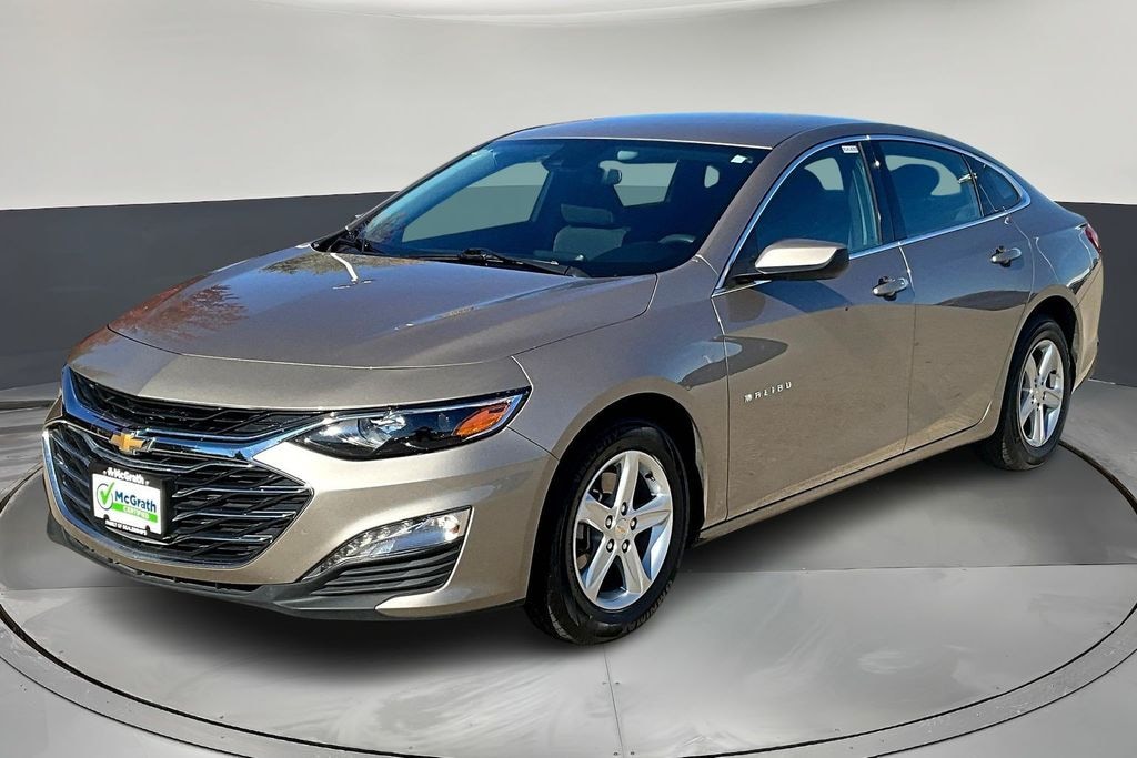 Used 2024 Chevrolet Malibu 1LT Sedan