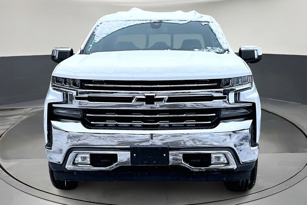 2020 Chevrolet Silverado 1500 LTZ photo 2