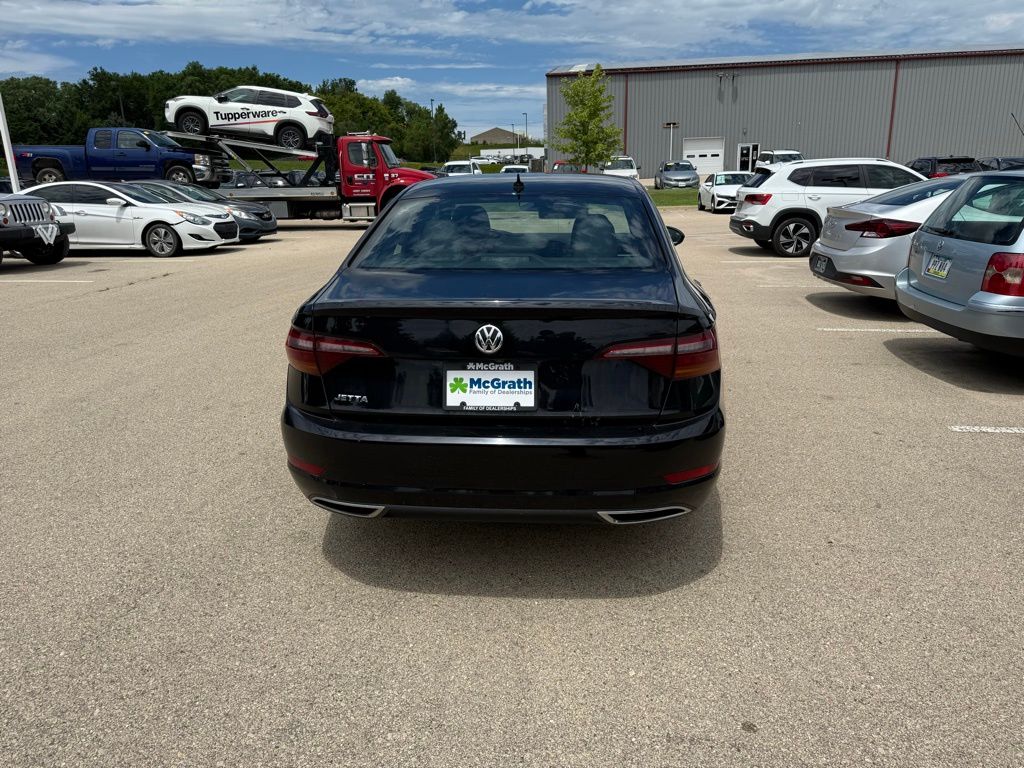 2019 Volkswagen Jetta 1.4T S photo 2
