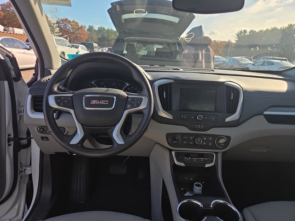 2023 Gmc Terrain SLE photo 4