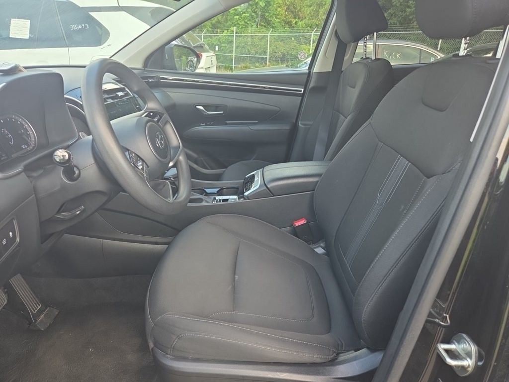 2024 Hyundai Tucson SEL photo 2