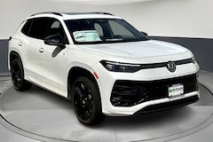 2025 Volkswagen Tiguan 2.0T SE R-Line Black SUV