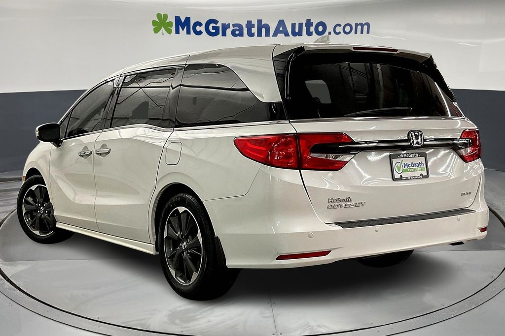 2023 Honda Odyssey Elite photo 3