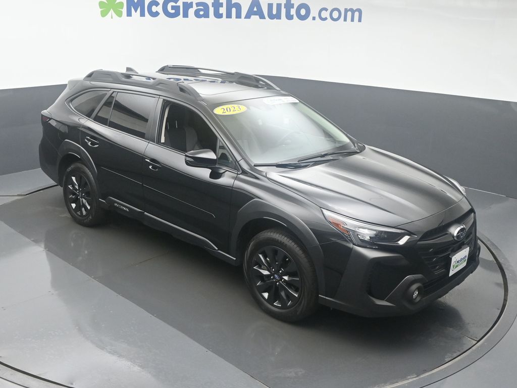 2023 Subaru Outback Onyx Edition photo 2