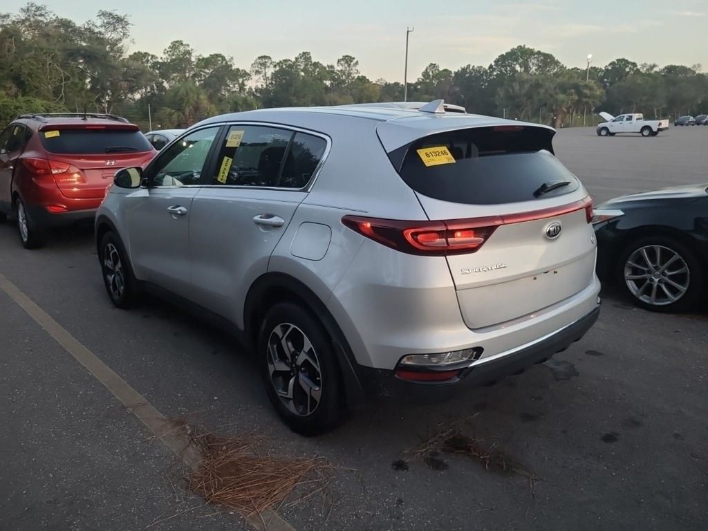 2021 Kia Sportage LX photo 2