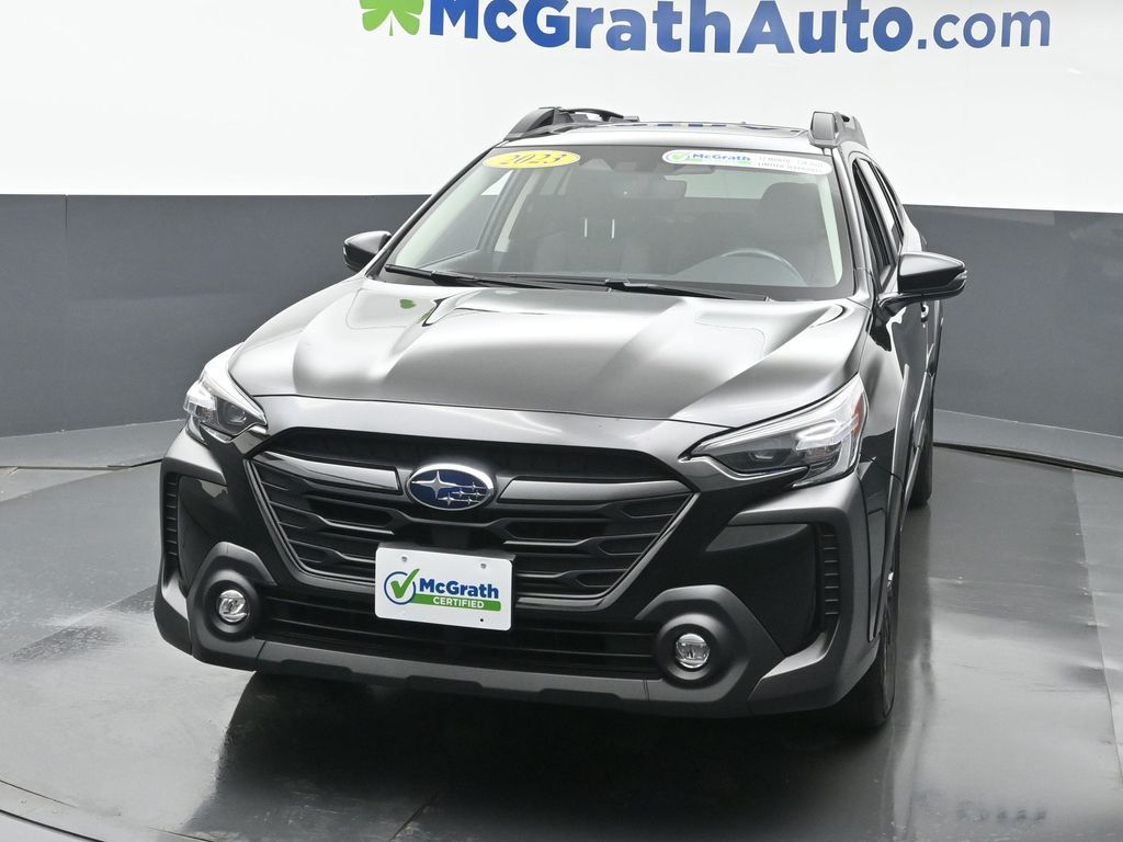 2023 Subaru Outback Onyx Edition photo 4