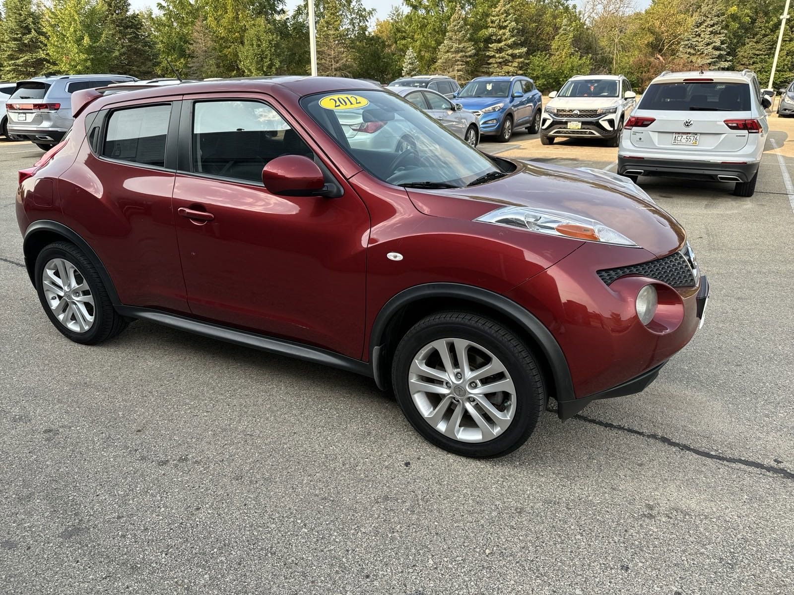 Used 2012 Nissan JUKE SL with VIN JN8AF5MV7CT107558 for sale in Dubuque, IA