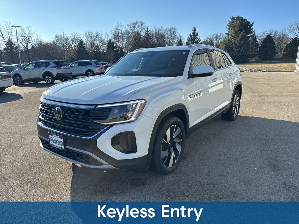 Used 2024 Volkswagen Atlas Cross Sport 2.0T SE w/Technology SUV