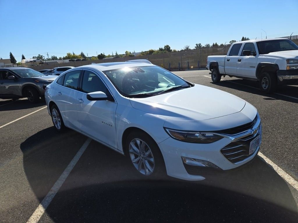 2024 Chevrolet Malibu 1LT photo 4