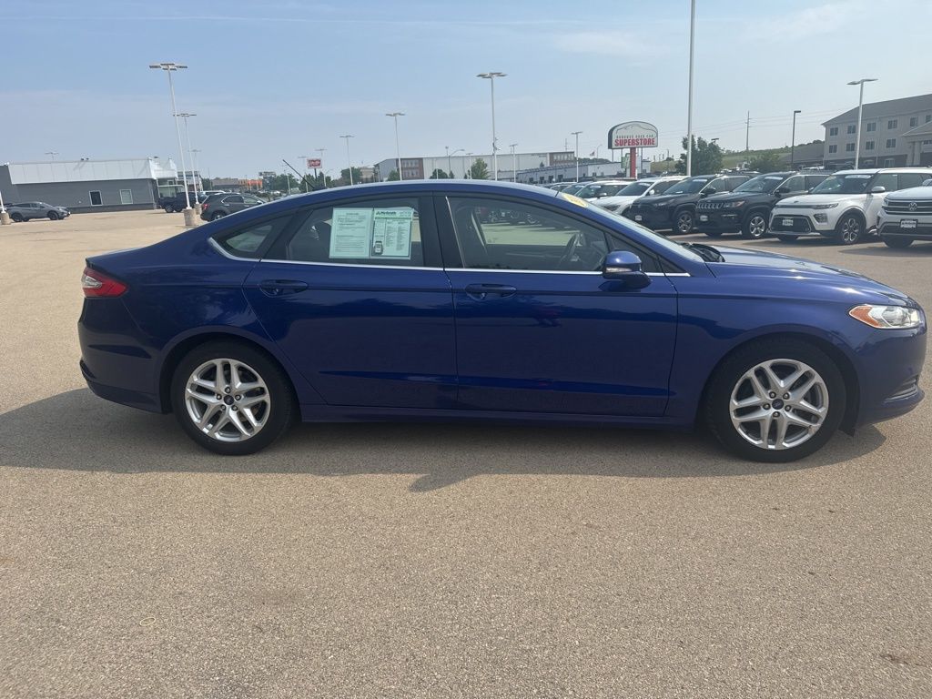 Used 2016 Ford Fusion SE with VIN 3FA6P0H79GR367700 for sale in Dubuque, IA