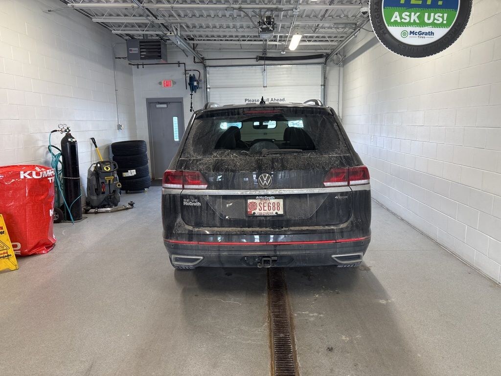 Used 2023 Volkswagen Atlas 3.6L V6 SE w/Technology SUV