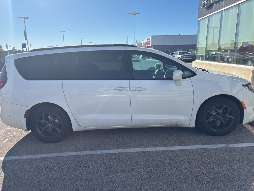 Used 2018 Chrysler Pacifica Touring L Plus Van