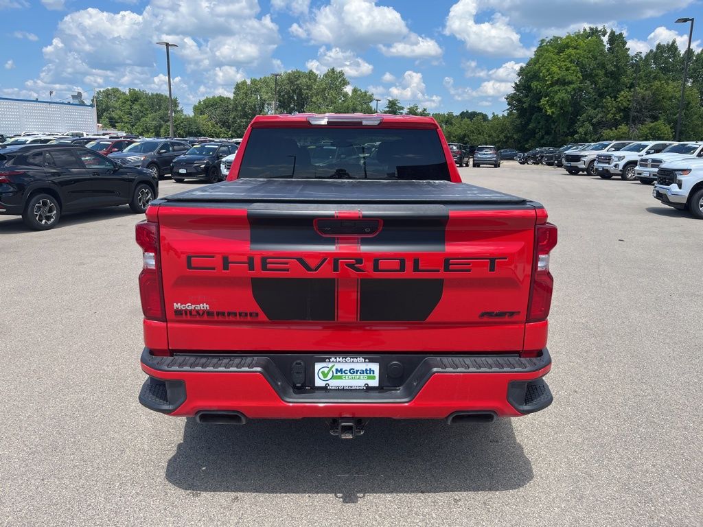 2021 Chevrolet Silverado 1500 RST photo 3