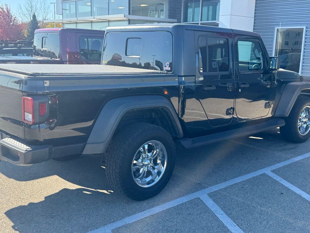 2020 Jeep Gladiator Sport photo 4