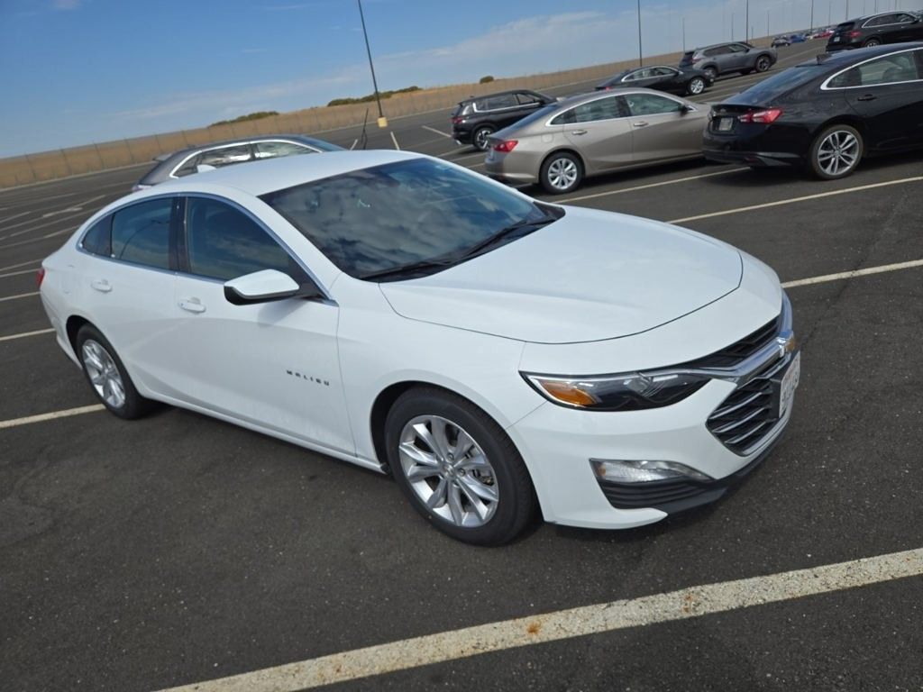 2024 Chevrolet Malibu 1LT photo 4
