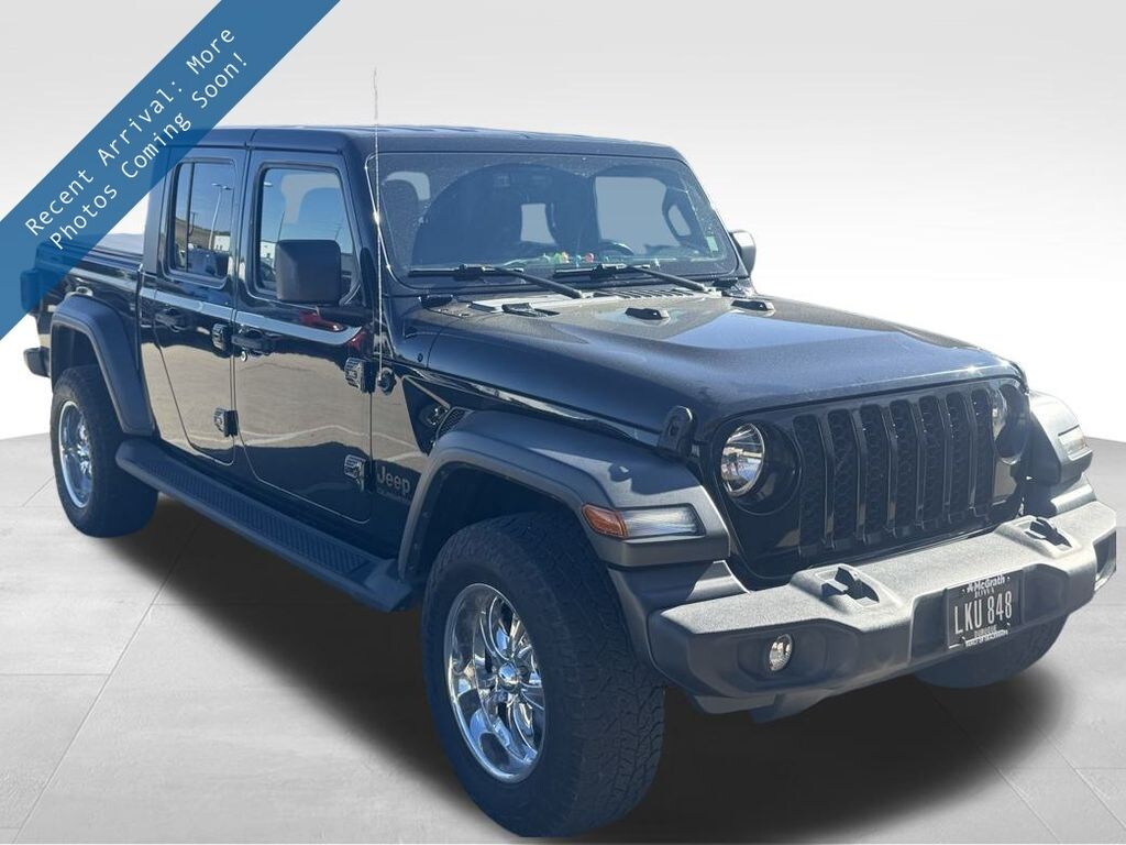 Used 2020 Jeep Gladiator Sport Truck Crew Cab