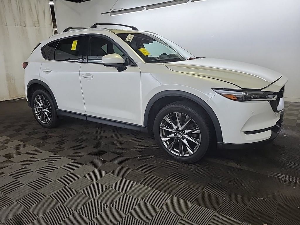 2019 Mazda CX-5 Signature photo 3