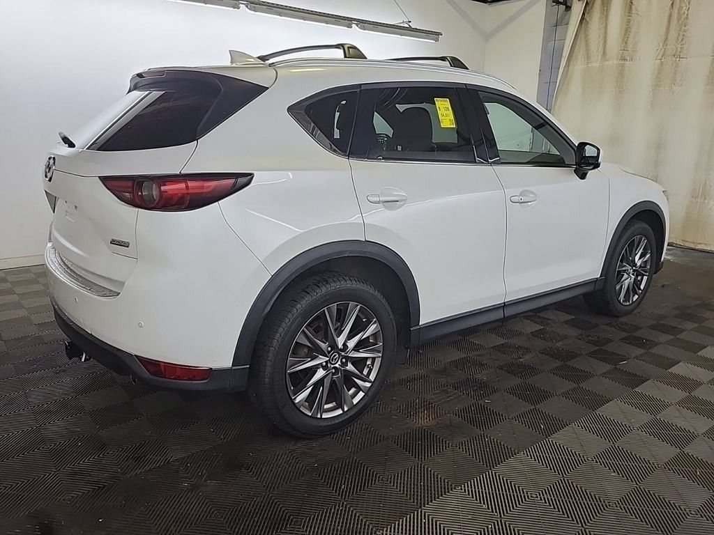 2019 Mazda CX-5 Signature photo 4