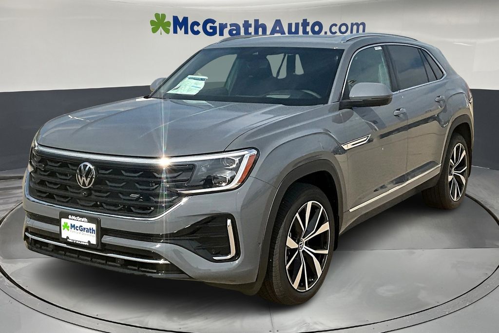 2026 Volkswagen Atlas Cross Sport SEL Premium R-Line photo 2