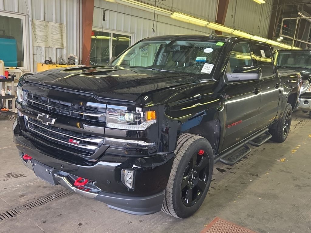 2018 Chevrolet Silverado 1500 LTZ photo 3