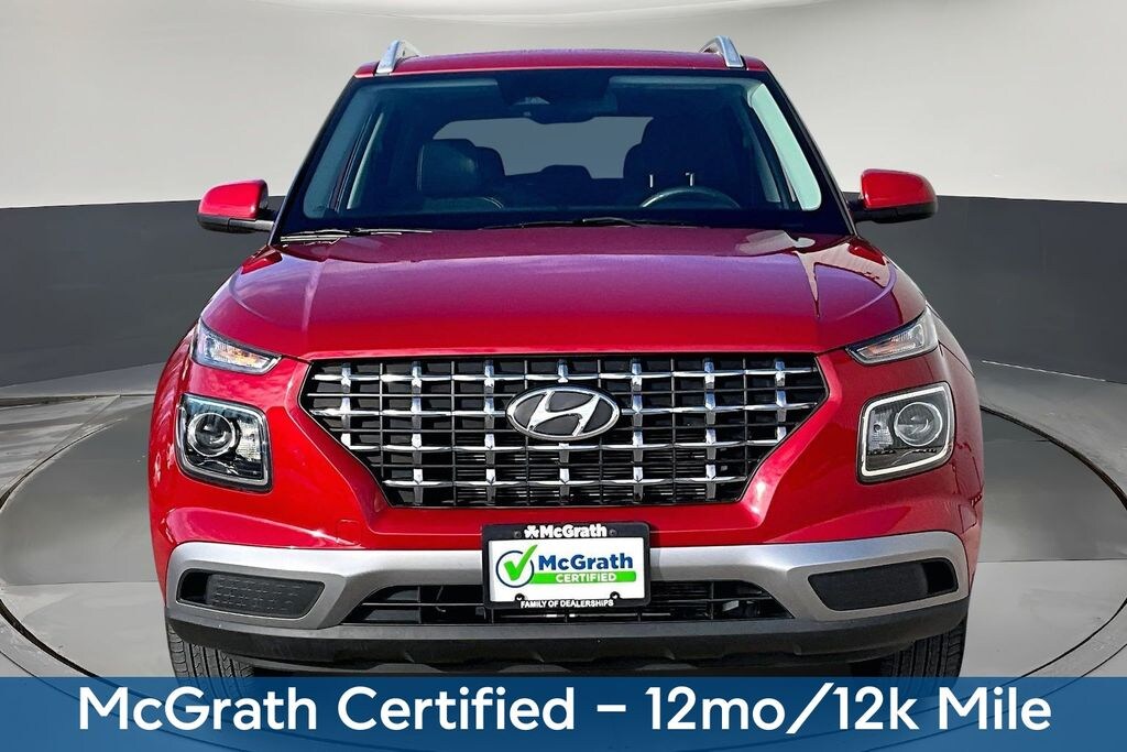 Used 2023 Hyundai Venue SEL SUV
