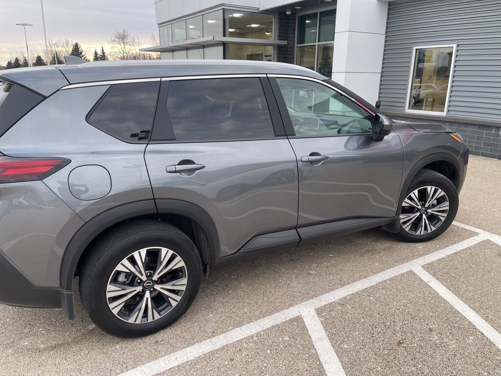 Used 2023 Nissan Rogue SV SUV