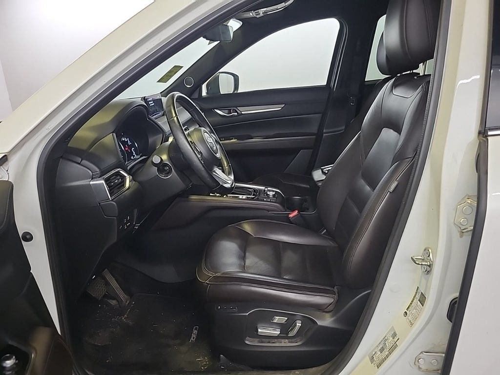 2019 Mazda CX-5 Signature photo 2