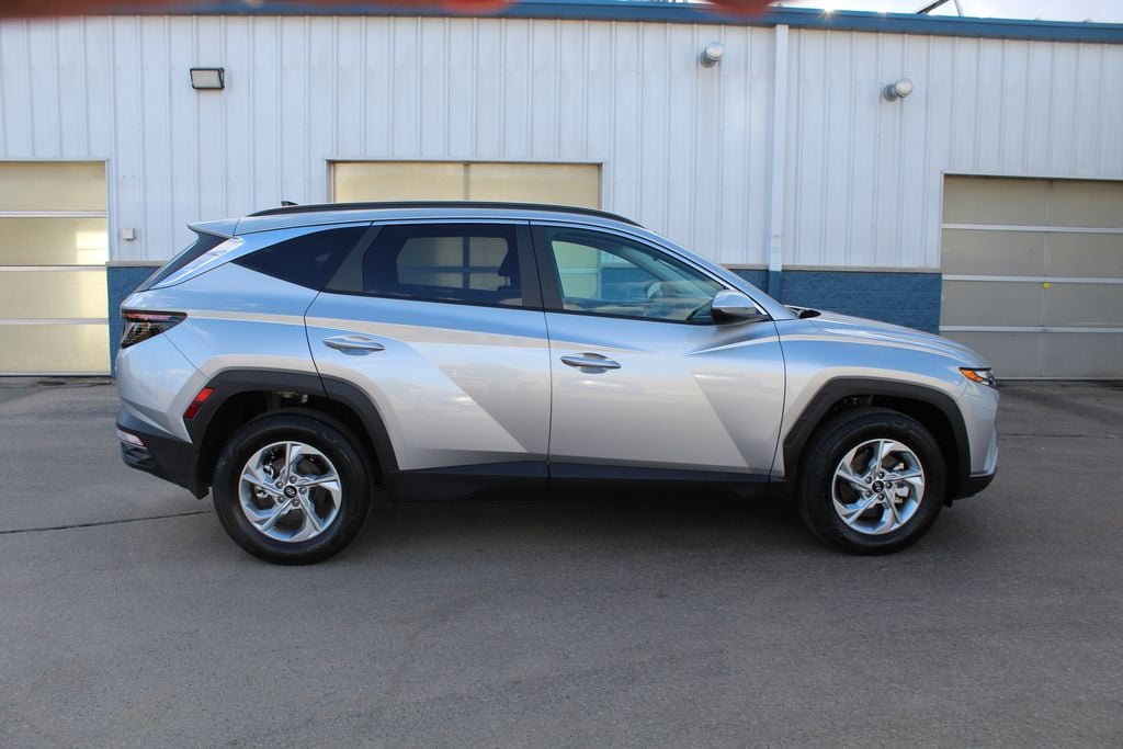 Used 2023 Hyundai Tucson SEL with VIN 5NMJBCAE3PH258386 for sale in Dubuque, IA