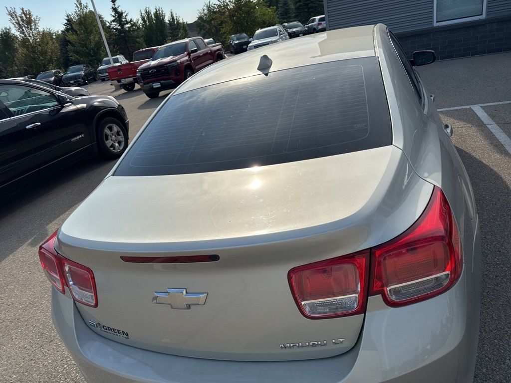 2014 Chevrolet Malibu 1LT photo 4