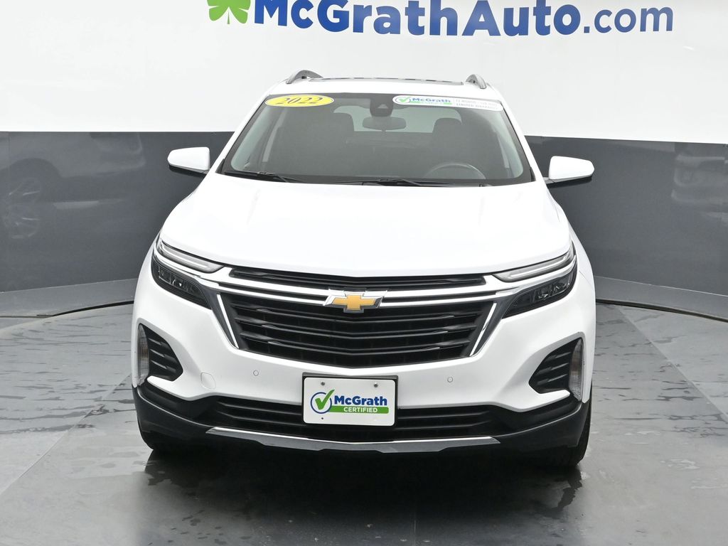 2022 Chevrolet Equinox LT photo 2