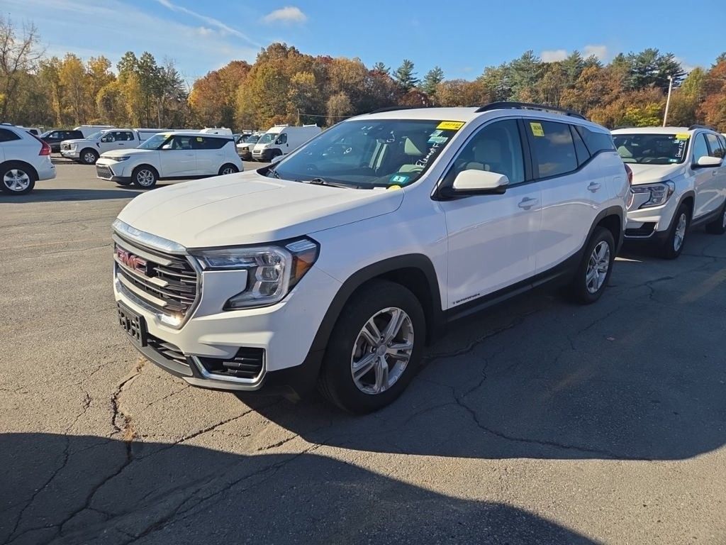 2023 Gmc Terrain SLE photo 2